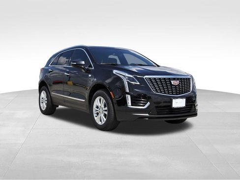Used 2025 Cadillac XT5 Luxury FWD image 1