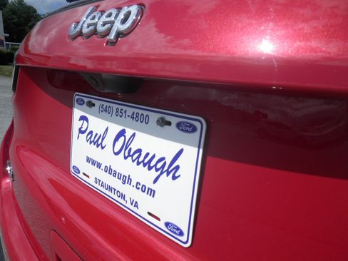 Used 2018 Jeep Compass Sport w/ Tech Group image 27