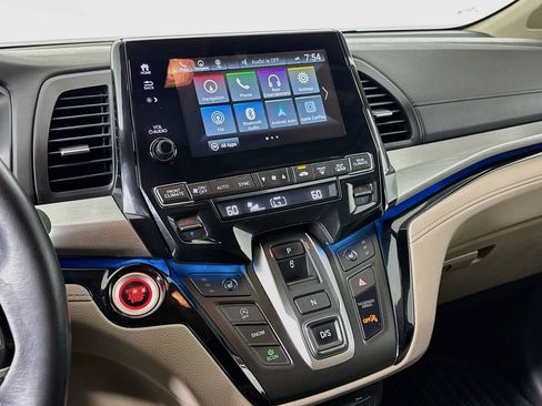 Used 2022 Honda Odyssey Touring image 17