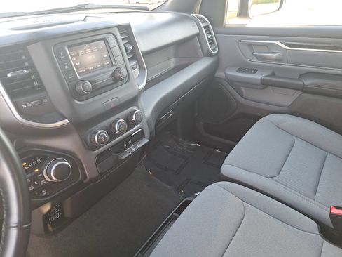 Used 2022 RAM 1500 Big Horn AWD/4WD image 23