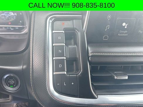 Used 2023 GMC Yukon XL AT4 AWD/4WD image 18