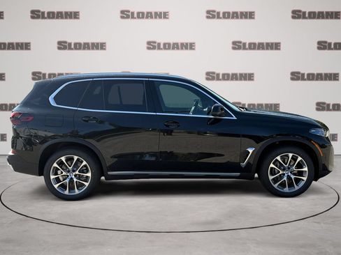 New 2026 BMW X5 xDrive40i w/ Premium Package AWD/4WD image 6