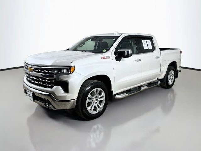 Used 2022 Chevrolet Silverado 1500 LTZ AWD/4WD image 9
