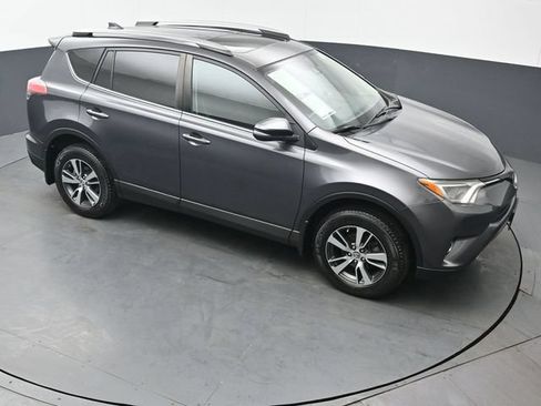 Certified 2018 Toyota RAV4 XLE w/ Plus Extra Value Package AWD/4WD image 42
