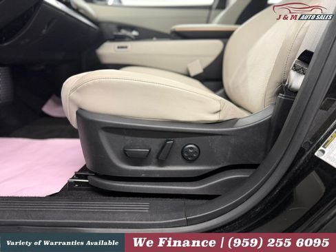 Used 2023 Nissan Ariya FWD image 31