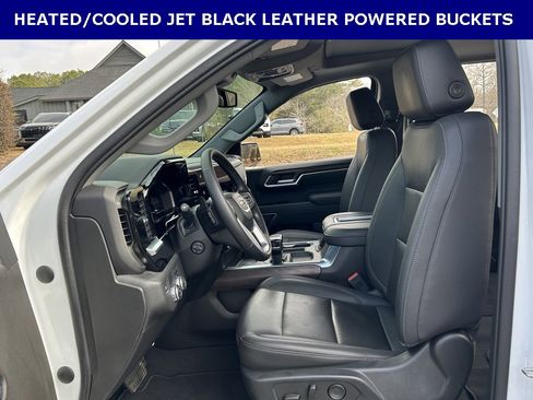 Used 2022 GMC Sierra 1500 SLT w/ SLT Premium Plus Package image 3