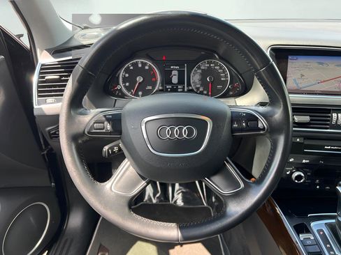 Used 2015 Audi Q5 2.0T Premium Plus w/ Technology Package AWD/4WD image 38