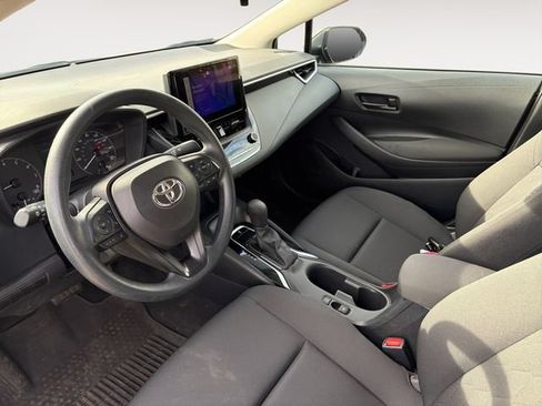 Used 2024 Toyota Corolla LE FWD image 11