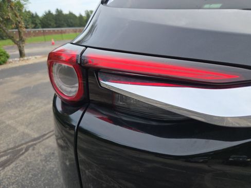 Used 2019 MAZDA CX-9 Sport FWD image 9