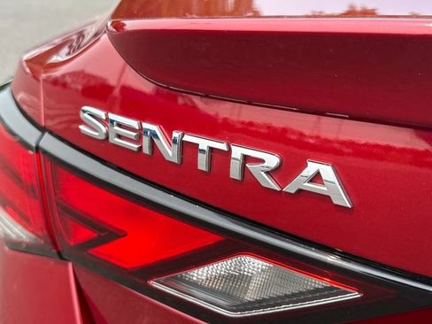 Used 2021 Nissan Sentra SR w/ SR Premium Package FWD image 18