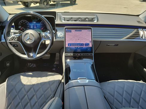 Used 2022 Mercedes-Benz S 580 4MATIC Sedan image 16