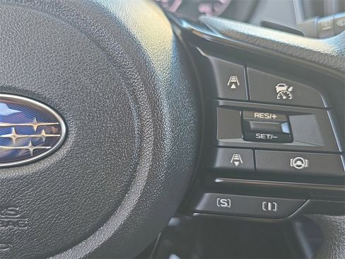 Used 2024 Subaru Crosstrek 2.0i Premium image 20