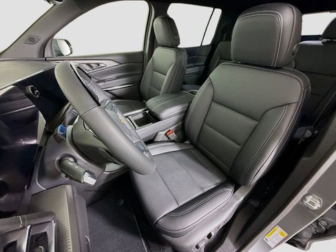 New 2026 Chevrolet Traverse LT w/ Enhanced Driving Package image 21