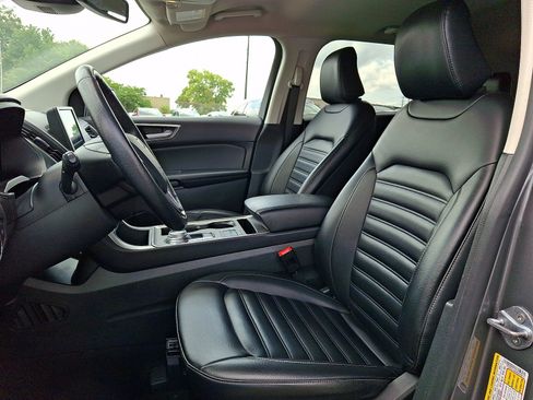Used 2024 Ford Edge SEL AWD/4WD image 12