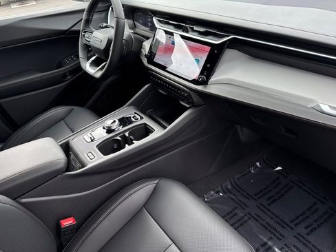 New 2026 Jeep Cherokee Limited image 19