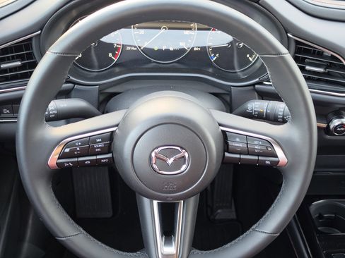 Used 2025 MAZDA CX-30 AWD 2.5 S w/ Preferred Package image 13