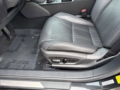 Used 2022 Lexus ES 350 Ultra Luxury image 19