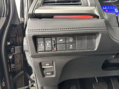 Certified 2023 Honda Odyssey Sport image 16