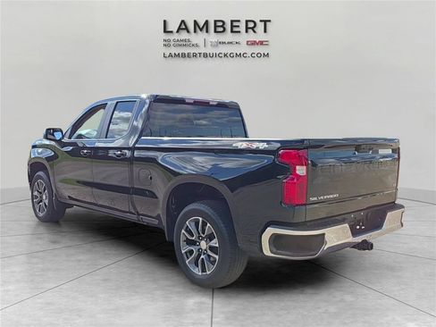 Used 2023 Chevrolet Silverado 1500 LT AWD/4WD image 7