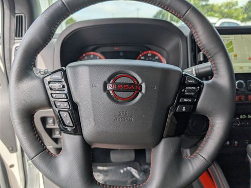 Used 2026 Nissan Frontier Pro-X w/ Pro Premium Package RWD image 25