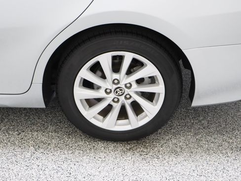 Used 2024 Toyota Camry LE FWD image 10