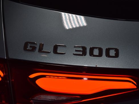New 2026 Mercedes-Benz GLC 300 GLC 300 image 22