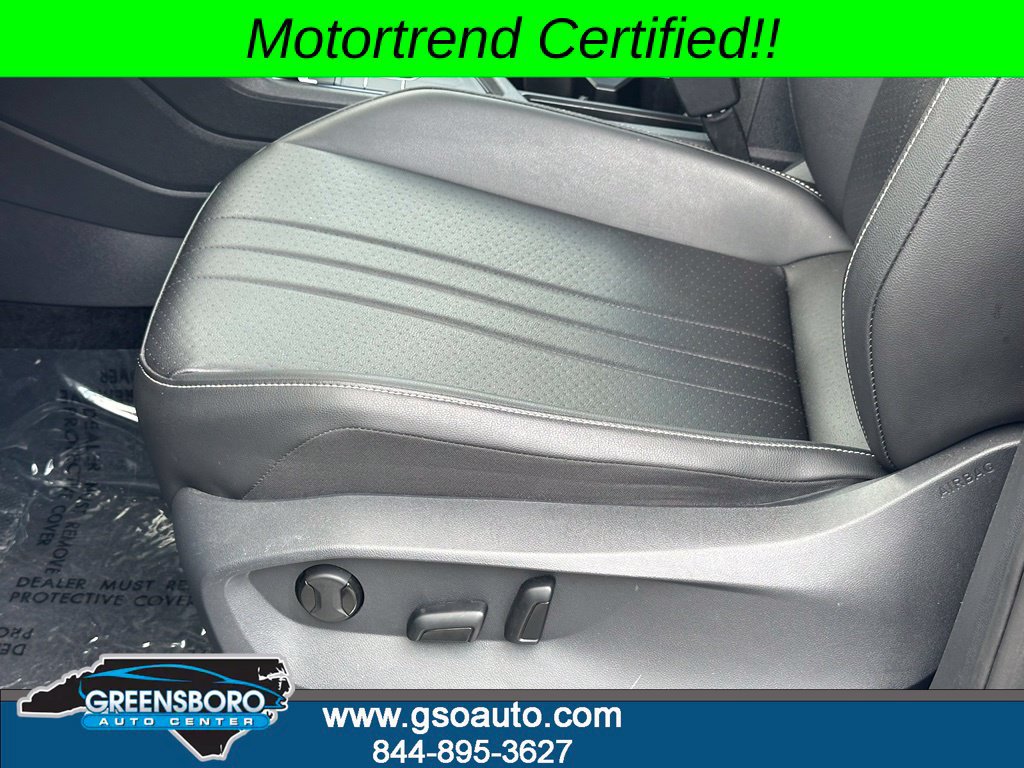 Used 2024 Volkswagen Tiguan SE R-Line FWD image 12