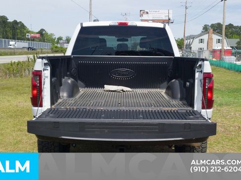 Used 2024 Ford F150 XLT AWD/4WD image 9