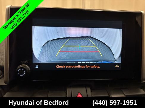 Used 2025 Toyota RAV4 XLE AWD/4WD image 20
