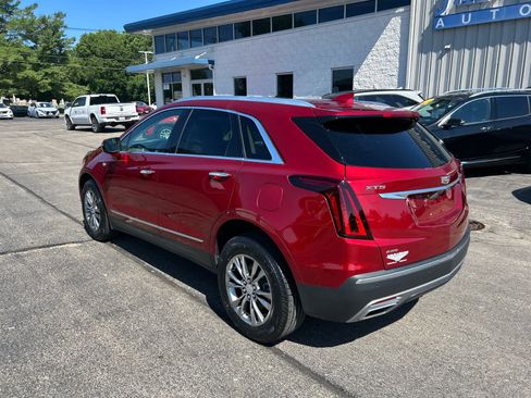 Used 2021 Cadillac XT5 Premium Luxury AWD/4WD image 5