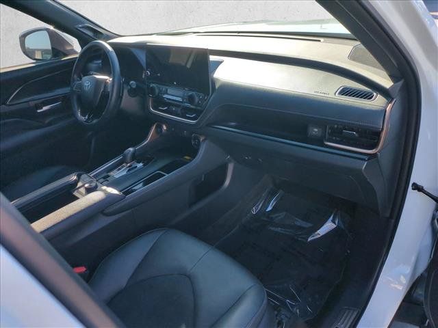 Certified 2026 Toyota Grand Highlander AWD Hybrid image 25