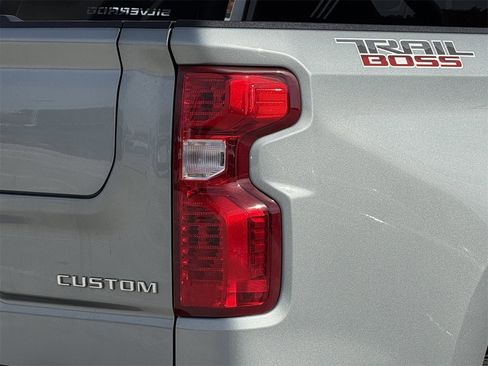 Used 2024 Chevrolet Silverado 1500 Custom Trail Boss image 7