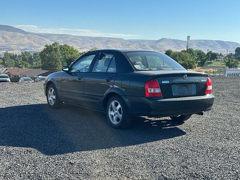 Used 2000 MAZDA Protege ES FWD image 3