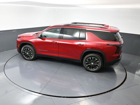 New 2026 Chevrolet Traverse LT w/ Sun and Wheel Package image 17