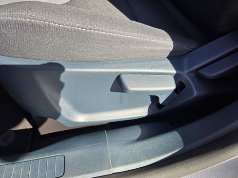 Used 2023 Ford Maverick XL image 23