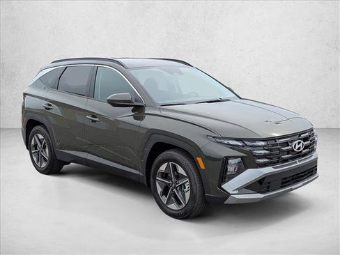 New 2026 Hyundai Tucson SEL FWD image 3