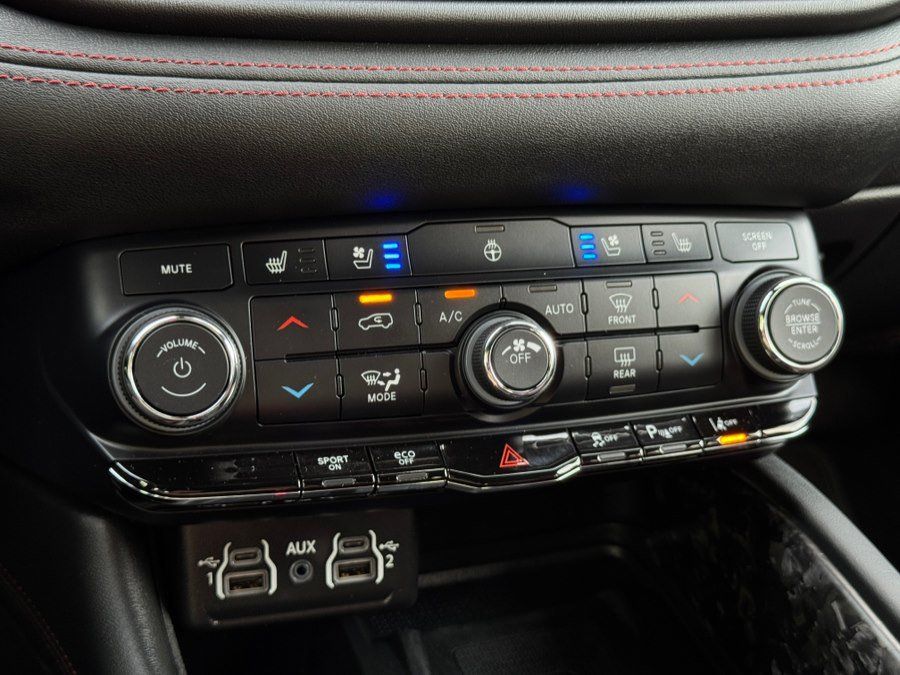 Used 2024 Dodge Durango AWD R/T w/ BLACKTOP PKG image 67