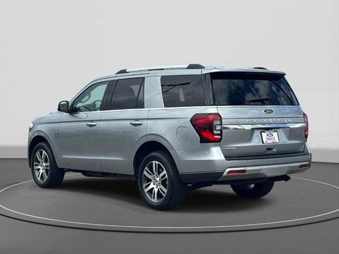Certified 2022 Ford Expedition Limited RWD image 7