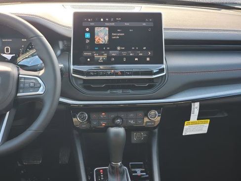 New 2026 Jeep Compass Trailhawk image 22