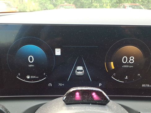 Certified 2025 Hyundai Tucson SEL AWD/4WD image 30