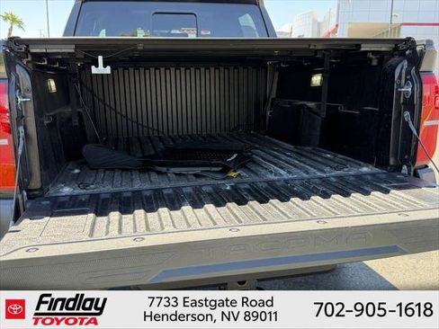Certified 2025 Toyota Tacoma SR5 AWD/4WD image 17