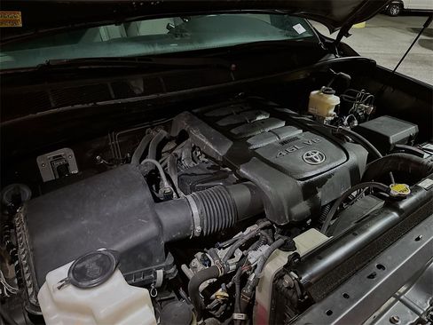 Used 2012 Toyota Tundra 2WD Double Cab image 10