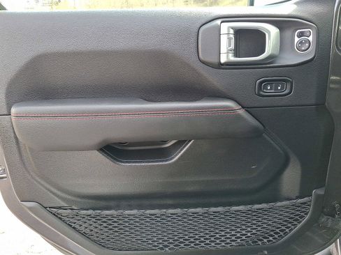 Used 2023 Jeep Gladiator Rubicon w/ LED Lighting Group image 12