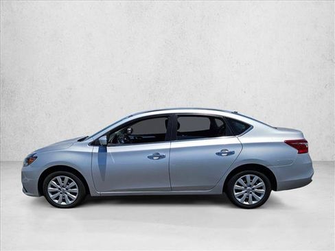 Used 2019 Nissan Sentra S FWD image 7