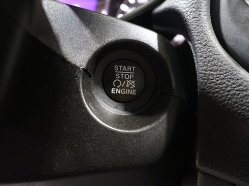 Used 2020 Jeep Compass Sport FWD image 24