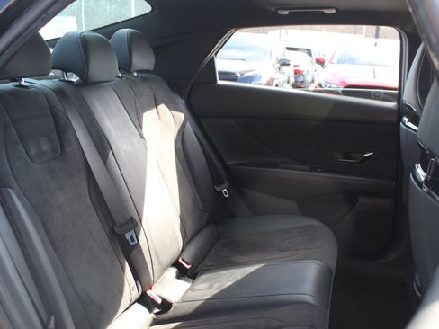 Used 2023 Hyundai Elantra N FWD image 31