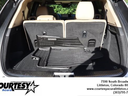 Used 2023 Acura MDX SH-AWD w/ Advance Package image 30