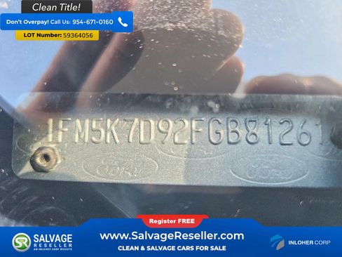 Used 2015 Ford Explorer XLT w/ Equipment Group 202B FWD image 16