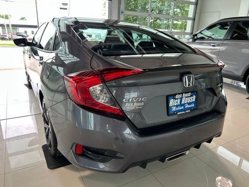 Used 2019 Honda Civic Sport image 10