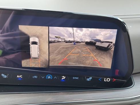 New 2026 Chevrolet Tahoe LT w/ Comfort Package image 13